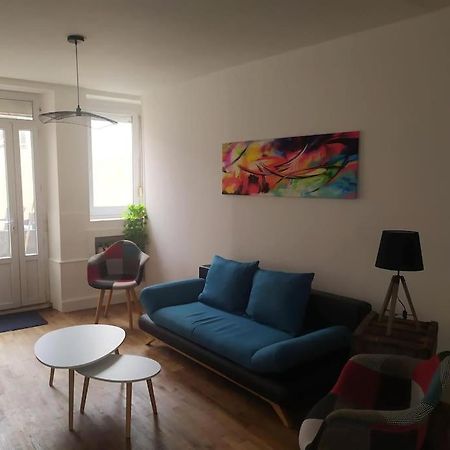 Maison De Ville Tres Lumineuse Civray  Ngoại thất bức ảnh